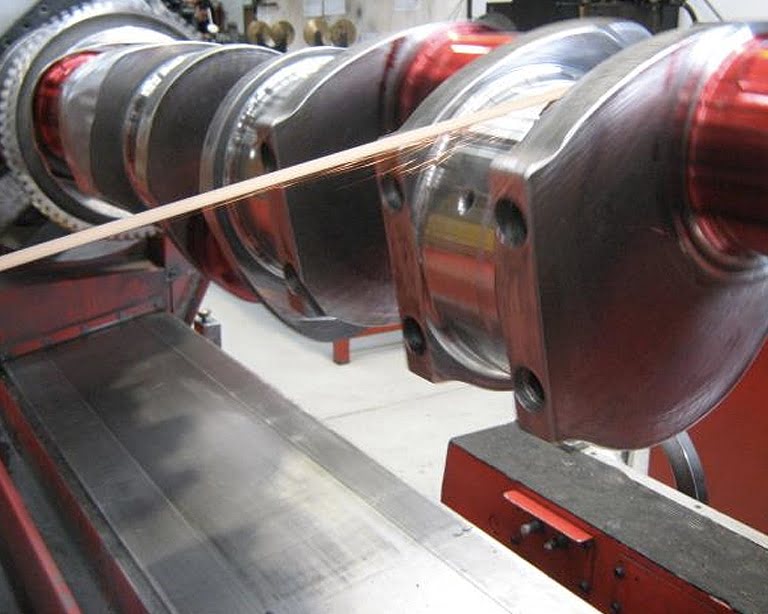 service-crankshaft-crack-testing