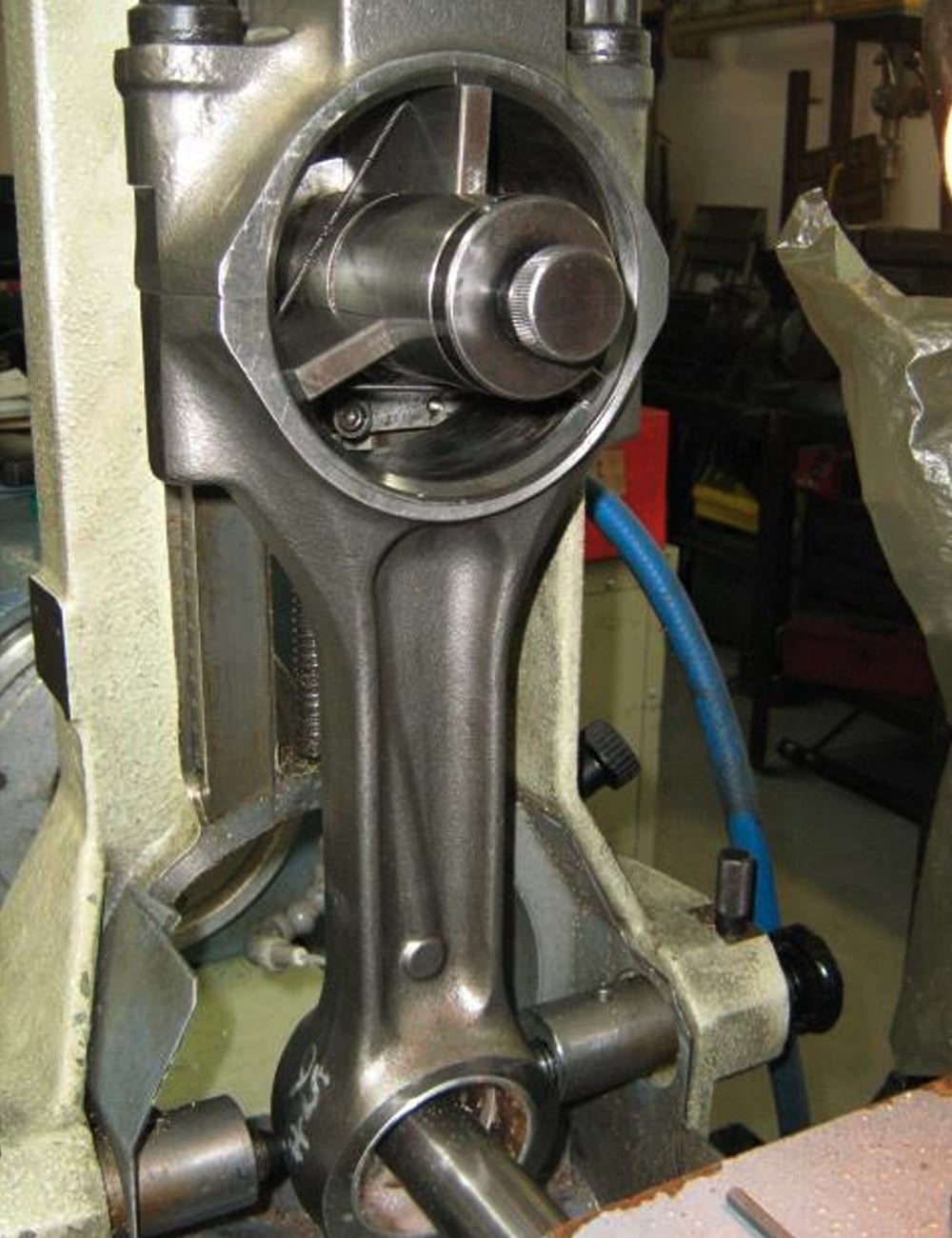 Connecting Rod Servicing HM GEM